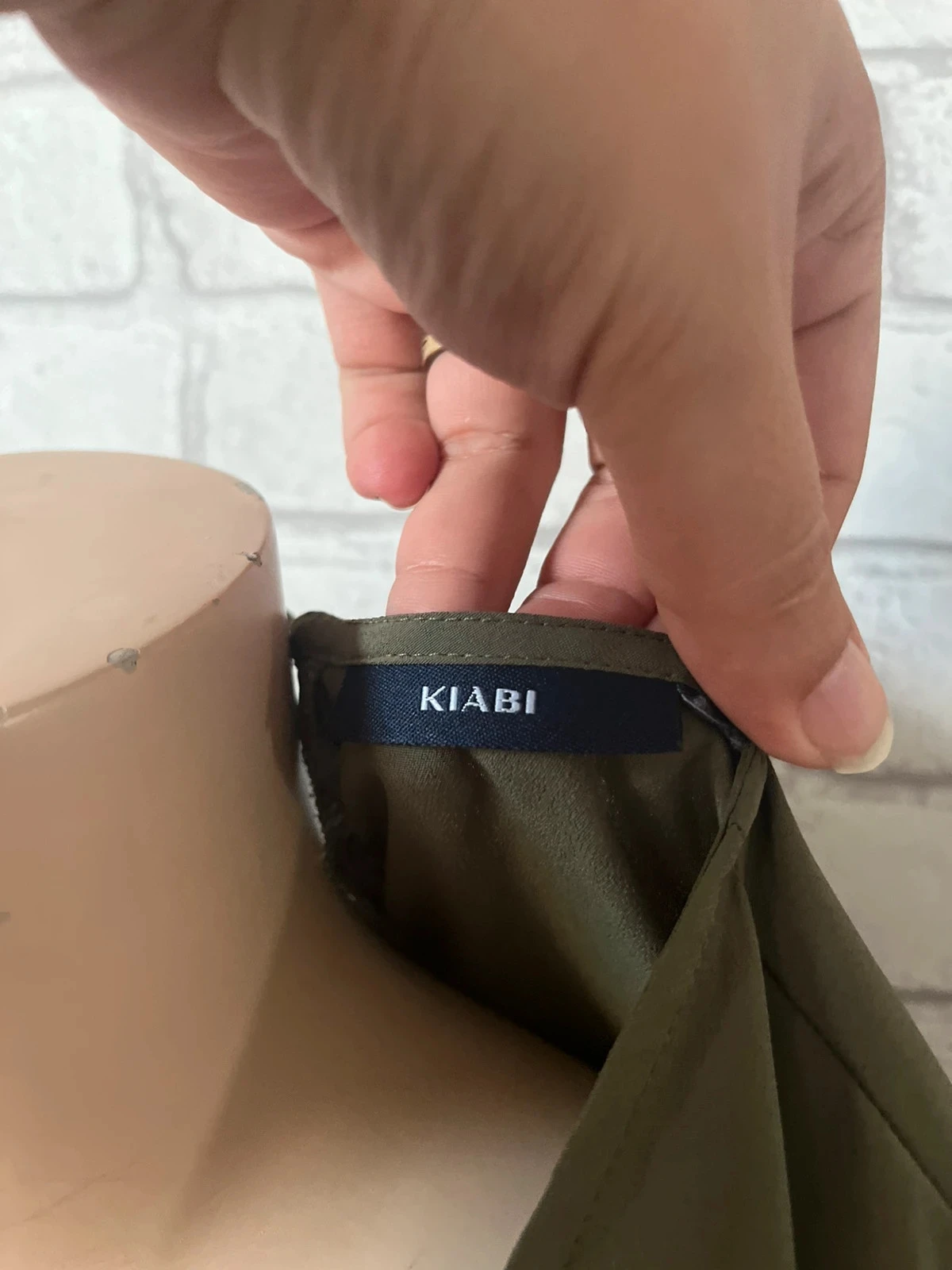 Blusa feminina de mangas compridas com babados – Kiabi – Tamanho 36/38 – photo 4
